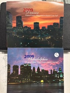 lot 159 image: 2009 P & D Mint Set