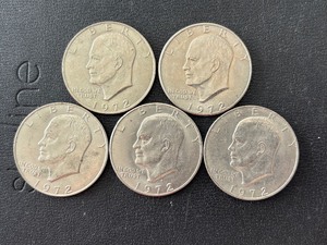lot 212 image: Eisenhower Dollars