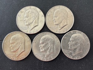 lot 240 image: Eisenhower Dollars