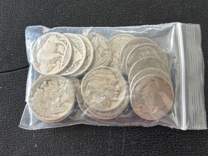 lot 243 image: Buffalo Nickels Some No Date