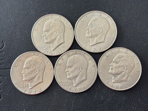 lot 248 image: Eisenhower Dollars