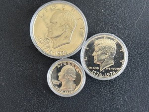 lot 69 image: 1976-S Bicentennial Silver Proof Set