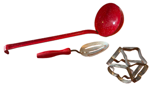 lot 28 image: Red Speckled Enamelware Ladle, Vintage Slotted Spoon with Red Handle & Metal Cube Cookie Cutter