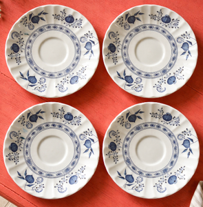 lot 67 image: Set of Four Blue Onion Saucers