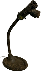 lot 16 image: Art Deco Gooseneck Lamp