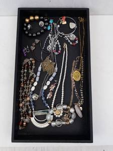 Assorted Costume Jewelry - Necklaces & Bracelets with Beads & Pendants