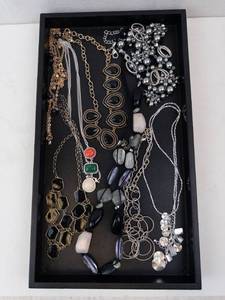 Costume Jewelry - Assorted Necklaces, Chains & Beads