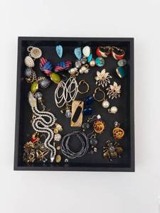 Costume Jewelry Collection - Assorted Earrings, Rings & Bracelets