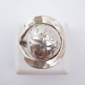 Sterling Silver Hammered Dome Ring - Size 5.5