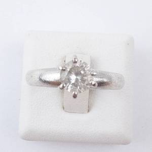 Solitaire CZ Sterling Silver Engagement Style Ring Size 9