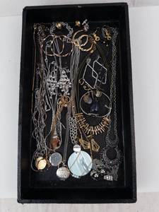 Costume Jewelry Assortment - Necklaces, Bracelets & Earrings