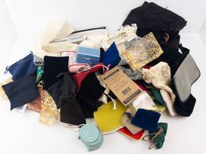 Jewelry Pouches & Coin Purses - Assorted Small Fabric Bags