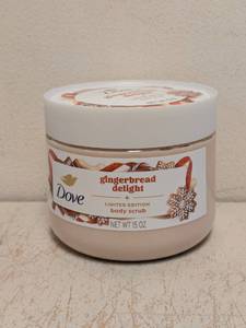lot 25 image: NEW DOVE GINGERBREAD DELIGHT BODY SCRUB