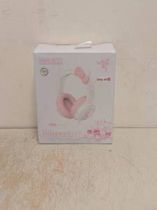 lot 71 image: NEW RAZER KRAKEN KITTY HELLO KITTY AND FRIENDS HEADPHONES