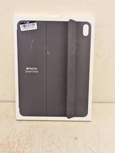 lot 80 image: NEW IPAD AIR SMART FOLIO BLACK