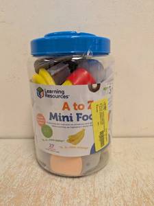 lot 188 image: NEW LEARNING RESOURCES A TO Z MINI FOOD