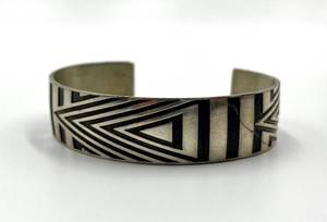 lot 7S image: Barry Herem Bangle Bracelet - Geometric Inlay