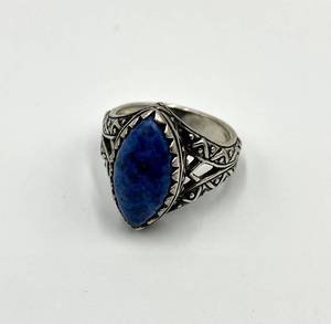 lot 24S image: Sterling Silver Lapis Lazuli Ring - Size 10