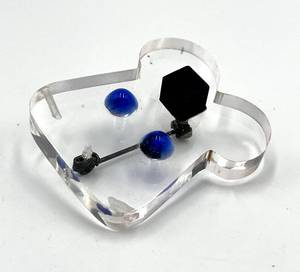 lot 57S image: Clear Acrylic Pin Brooch  Pin