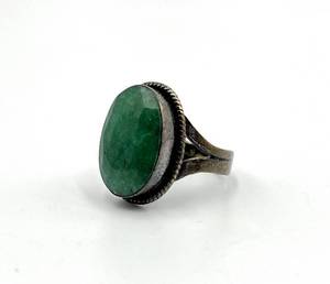 lot 59S image: Sterling Silver Jade Ring - Green Jade Cabochon, Size 8