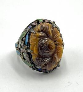 lot 82S image: Chinese Export Sterling Amber Ring