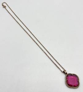 lot 97S image: Pink Pendant Necklace 925