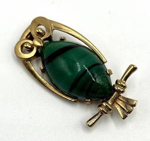lot 124S image: Eisenberg Owl Brooch - Green Malachite Cabochon