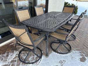 lot 6R image: BY - Hampton Bay 7-Piece Patio Dining Set