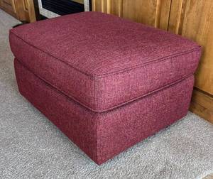 lot 63R image: SR - Maroon Upholstered Ottoman