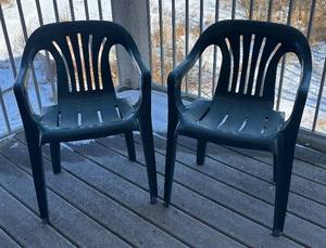 lot 65R image: P - Pair of Resin Patio Chairs