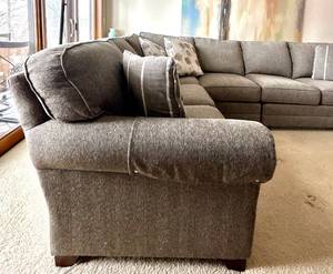 LL - King Hickory Grey Sectional Sofa