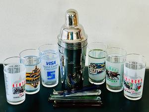 lot 73C image: LL - Horse Glasses 5H - Lot of 9 Derby Style Drinking Glasses