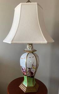lot 35HH image: Vintage Chinese Hand-Painted Porcelain Table Lamp with Birds and Figures