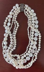 lot 149R image: DR - Pearl Necklace Orient Sea Pearls with 17-Inch Multi-Strand and Ornate Clasp