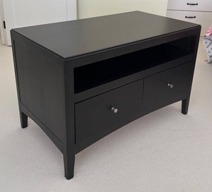 lot 11R image: UL - Accent Table with Open Display Shelf and Drawers with Expresso Finish