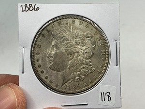 lot 118 image: 1886 Silver Morgan Dollar