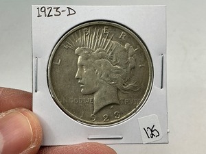 lot 125 image: 1923-D Silver Peace Dollar