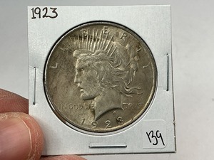 lot 139 image: 1923 Silver Peace Dollar