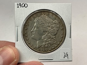 lot 29 image: 1900 Silver Morgan Dollar