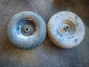 lot 10 image: (2) Small Utility Tires - 4.00-6