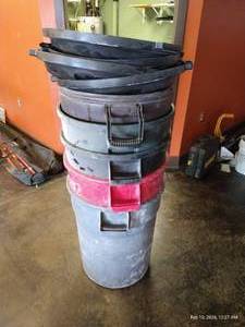 lot 77 image: Lot of (5) Garbage Cans with Lids