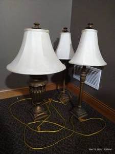 lot 94 image: (3) 30 Tall Tabletop Lamps