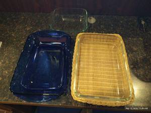 lot 99 image: (2) Pyrex & (1) Blue Anchor Glass Baking Dishes