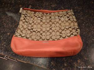 Coach F23279 Park Signature Hobo Handbag