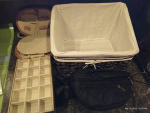 lot 104 image: Basket, Belt Bag, & (2) Jewelry Organizers