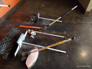 lot 175 image: Stihl Landscaping Attachments