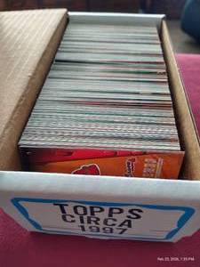lot 248 image: 1997 Circa Complete Baseball Card Set