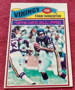 lot 265 image: 1977 Topps Fran Tarkenton Card