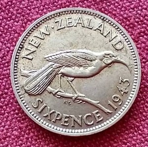 lot 286 image: 1943 New Zealand Silver 6 Pence Coin
