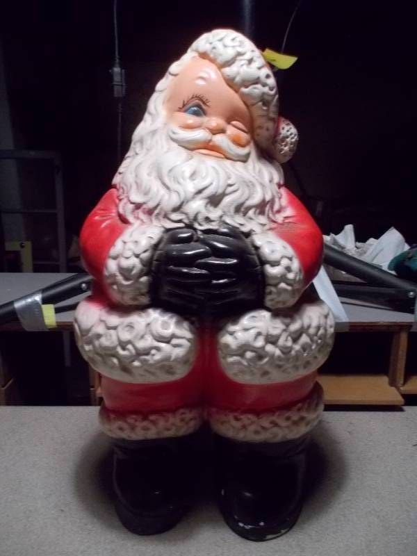 lot 2 image: 1972 ceramic winking Santa Claus Bank
